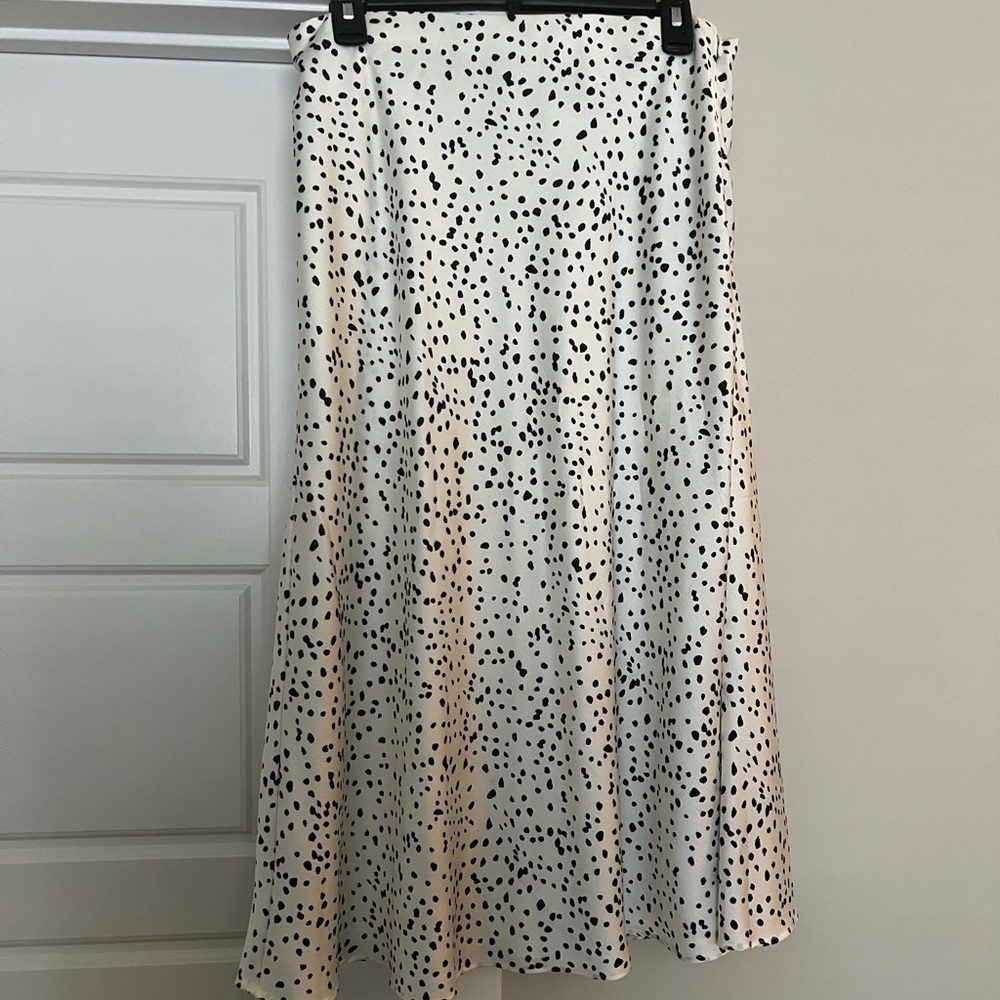 Essie Long Skirt with side zipper